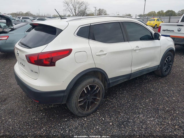 2017 NISSAN ROGUE SPORT JN1BJ1CR3HW142201 Photo 3