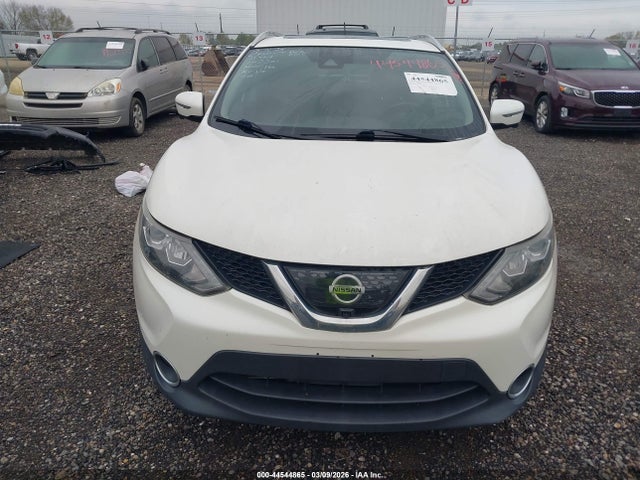 2017 NISSAN ROGUE SPORT JN1BJ1CR3HW142201 Photo 5