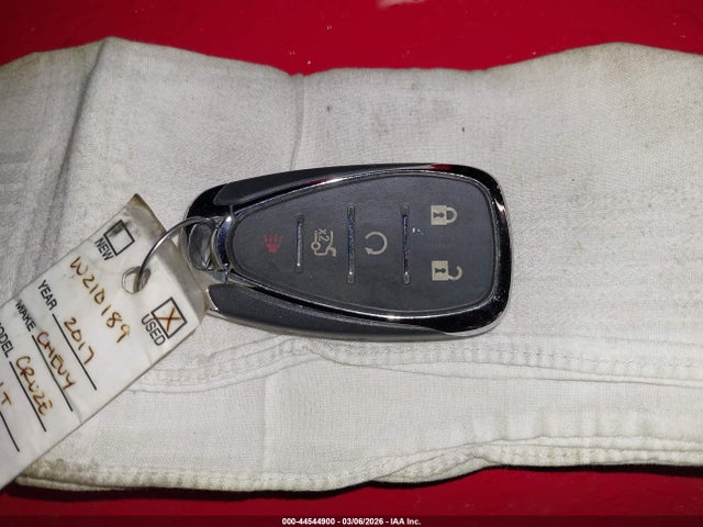 2017 CHEVROLET CRUZE 1G1BE5SM8H7262187 Photo 10