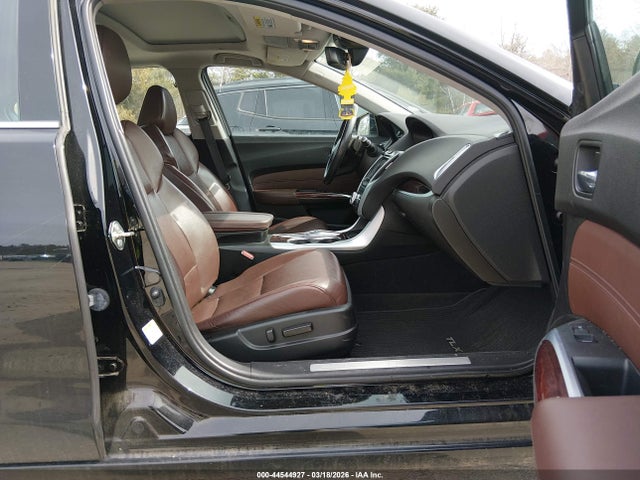 44544927 :رقم المزاد ، 19UUB2F57GA010234 vin ، 2016 Acura Tlx V6 Tech مزاد بيع