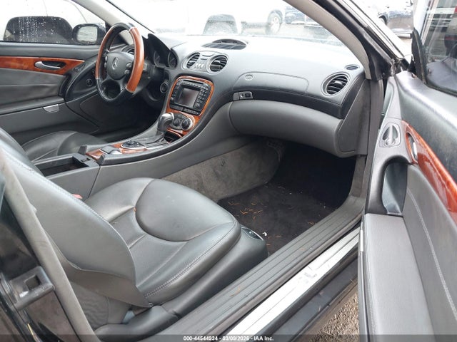 44544934 :رقم المزاد ، WDBSK75F23F028374 vin ، 2003 Mercedes-benz Sl 500r مزاد بيع