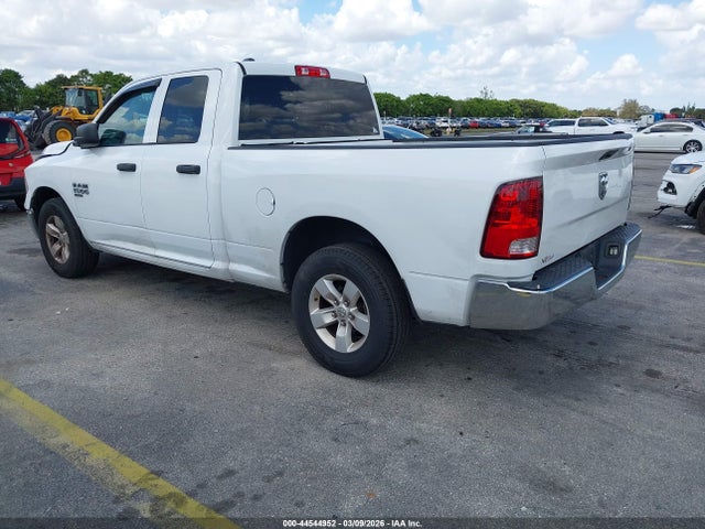 2021 RAM 1500 CLASSIC 1C6RR6FG8MS558880 Photo 2