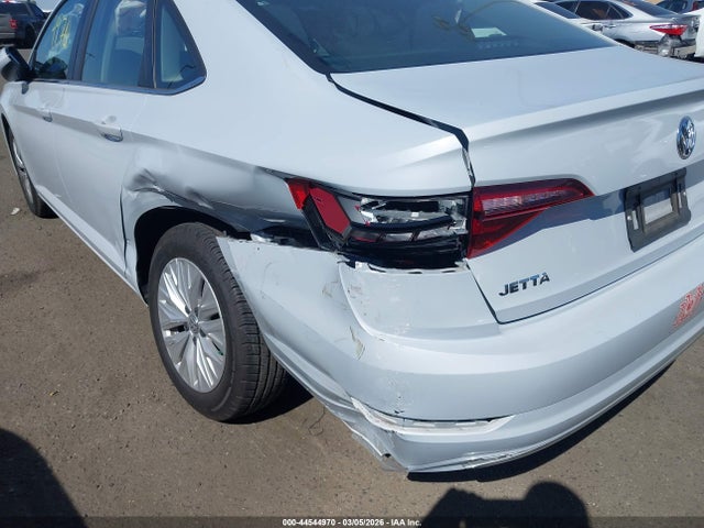 44544970 :رقم المزاد ، 3VWC57BU9KM081083 vin ، 2019 Volkswagen Jetta 1.4t R-line/1.4t S/1.4t Se مزاد بيع