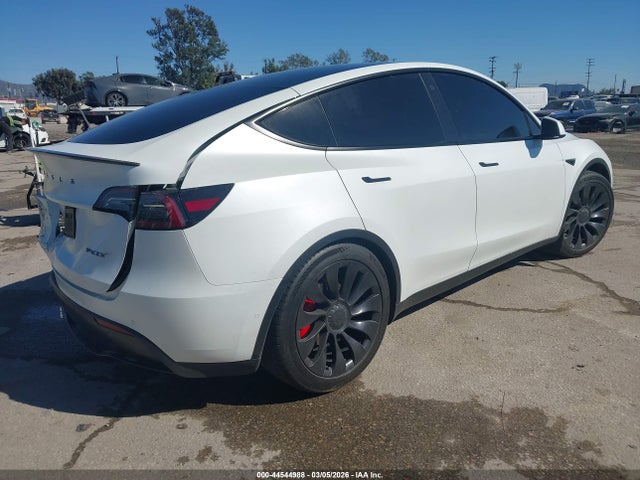Продажа на аукционе авто 2022 Tesla Model Y Performance Dual Motor All-wheel Drive, vin: 7SAYGDEF7NF383854, номер лота: 44544988