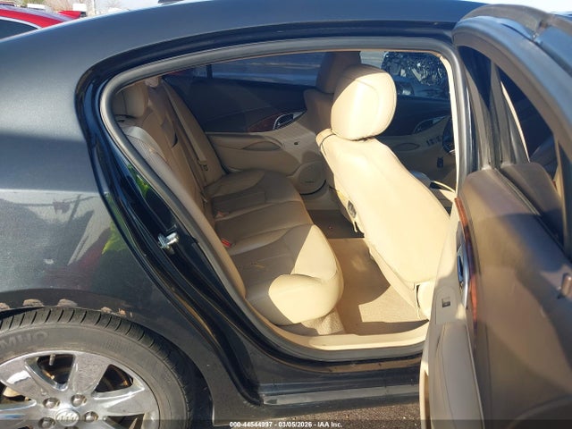 44544997 :رقم المزاد ، 1G4GE5ED8BF202850 vin ، 2011 Buick Lacrosse Cxs مزاد بيع
