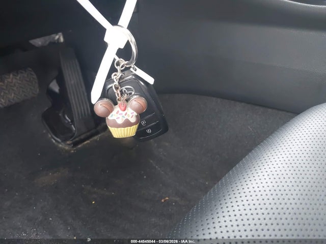 2024 TOYOTA PRIUS PRIME JTDACACU8R3025384 Photo 10