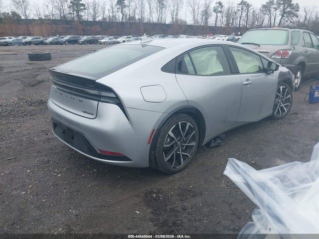 2024 TOYOTA PRIUS PRIME JTDACACU8R3025384 Photo 3