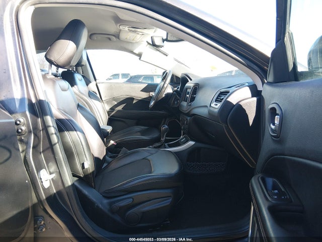 Продажа на аукционе авто 2019 Jeep Compass Latitude Fwd, vin: 3C4NJCBB4KT855034, номер лота: 44545053