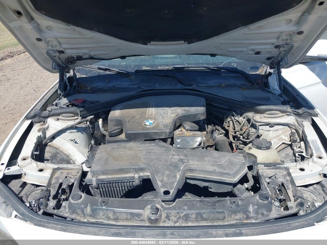2014 Bmw 320i მანქანა იყიდება აუქციონზე, vin: WBA3B1C57EK130936, აუქციონის ნომერი: 44545063