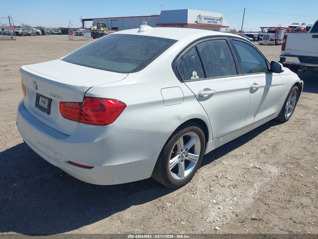2014 Bmw 320i მანქანა იყიდება აუქციონზე, vin: WBA3B1C57EK130936, აუქციონის ნომერი: 44545063