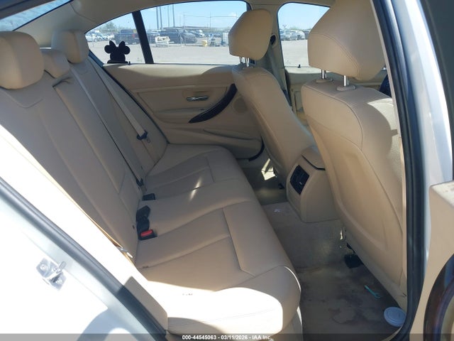 2014 Bmw 320i მანქანა იყიდება აუქციონზე, vin: WBA3B1C57EK130936, აუქციონის ნომერი: 44545063