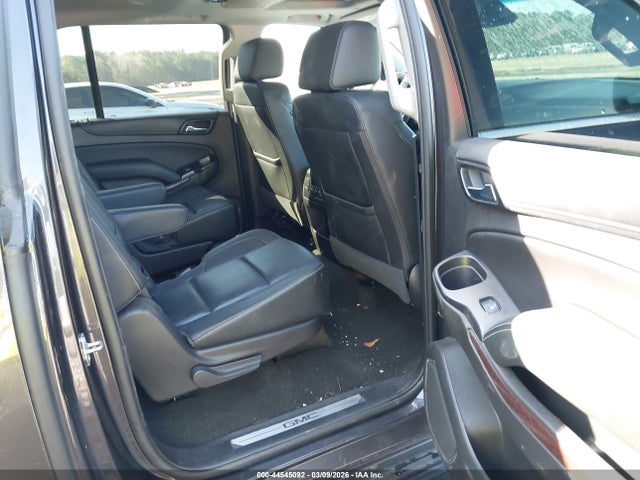 2017 GMC YUKON XL 1GKS2GKC7HR264606 Photo 7