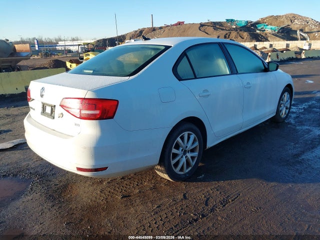 44545099 :رقم المزاد ، 3VWD17AJ8FM296564 vin ، 2015 Volkswagen Jetta 1.8t Se مزاد بيع