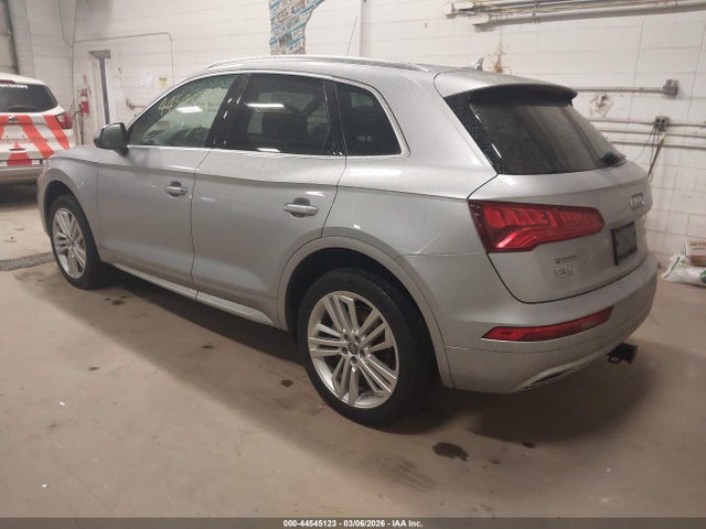 2018 AUDI Q5 WA1BNAFY7J2102554 Photo 2