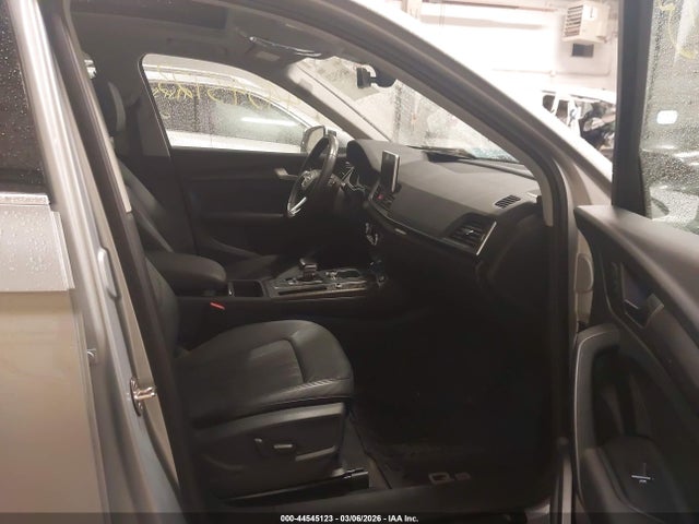 2018 AUDI Q5 WA1BNAFY7J2102554 Photo 4