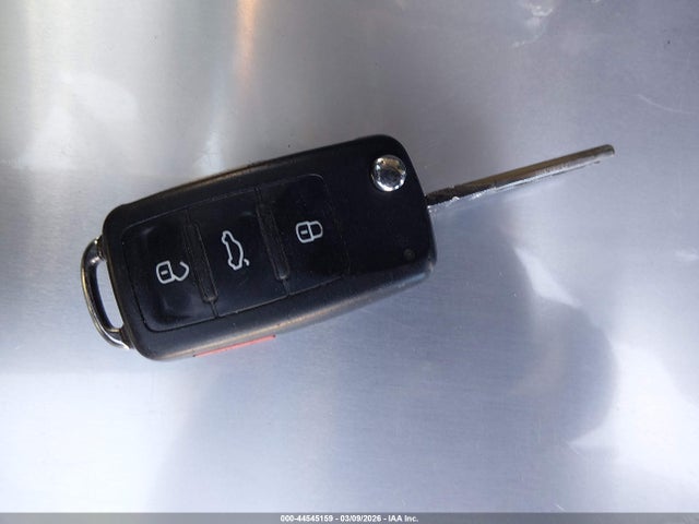 2013 Volkswagen Jetta Se მანქანა იყიდება აუქციონზე, vin: 3VWDX7AJ6DM403204, აუქციონის ნომერი: 44545159
