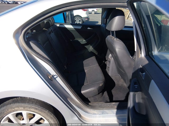 2013 Volkswagen Jetta Se მანქანა იყიდება აუქციონზე, vin: 3VWDX7AJ6DM403204, აუქციონის ნომერი: 44545159