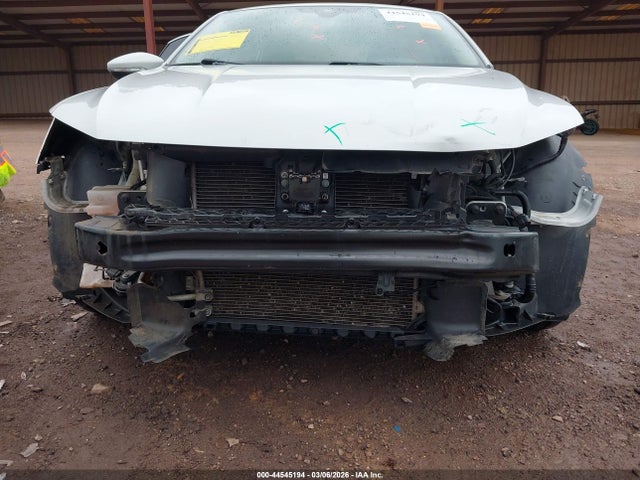 2019 VOLKSWAGEN PASSAT 1VWMA7A34KC010044 Photo 5