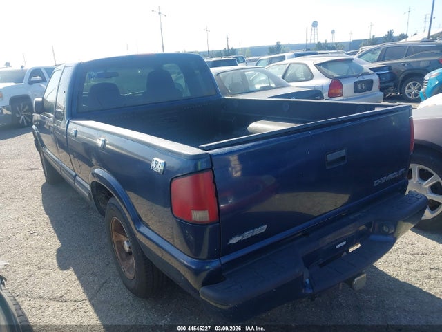 2001 CHEVROLET S-10 1GCCS19W218177527 Photo 2