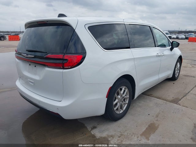 Продажа на аукционе авто 2024 Chrysler Pacifica Touring L, vin: 2C4RC1BG3RR149519, номер лота: 44545231