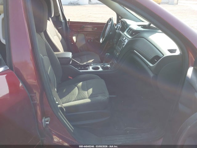 1GNKVHKD9HJ218301 Chevrolet Traverse 2lt