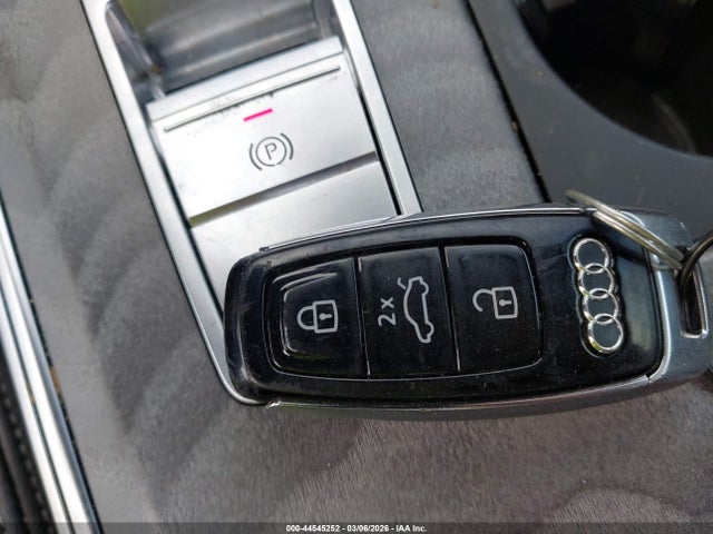 2024 AUDI A6 WAUL2BF2XRN050266 Photo 10