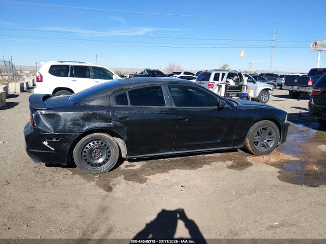 44545318 :رقم المزاد ، 2C3CDXHG1EH329308 vin ، 2014 Dodge Charger Sxt مزاد بيع