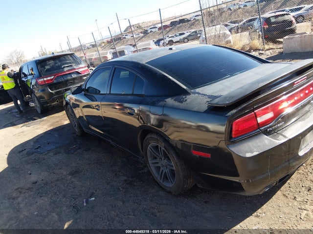44545318 :رقم المزاد ، 2C3CDXHG1EH329308 vin ، 2014 Dodge Charger Sxt مزاد بيع