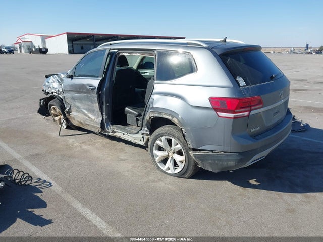 Продажа на аукционе авто 2018 Volkswagen Atlas 3.6l V6 Se, vin: 1V2KR2CA0JC573803, номер лота: 44545350