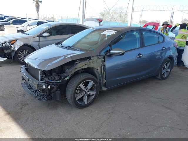 KIA FORTE S 2018 3KPFL4A79JE207533 Image 2