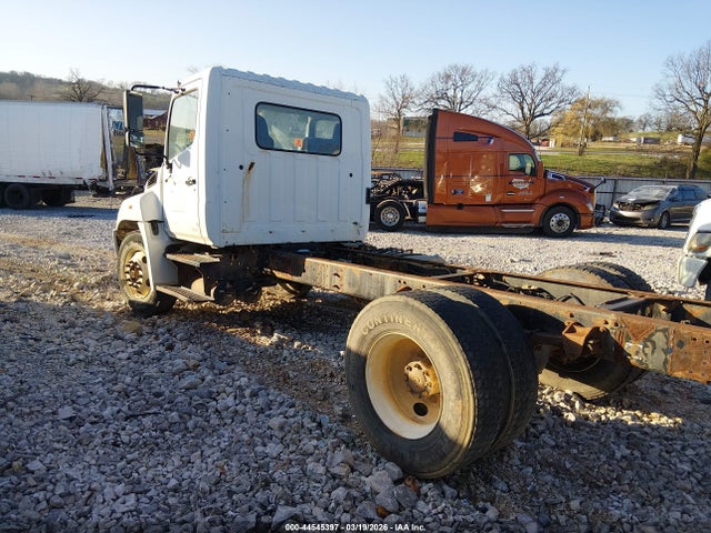 44545397 :رقم المزاد ، 5PVNJ8JT5C4S53774 vin ، 2012 Hino 268 مزاد بيع