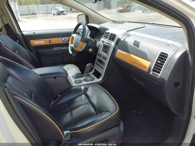 2008 LINCOLN MKX 2LMDU88C58BJ26321 Photo 4