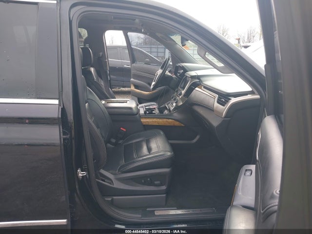 Aukcja sprzedaży 2017 Gmc Yukon Xl Denali, vin: 1GKS2HKJ0HR211640, numer aukcji: 44545402