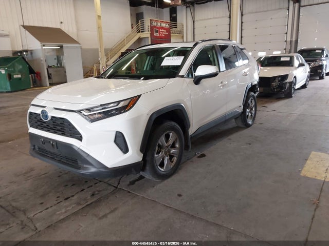 JTMRWRFV4RD216145 Toyota Rav4 Hybrid Xle