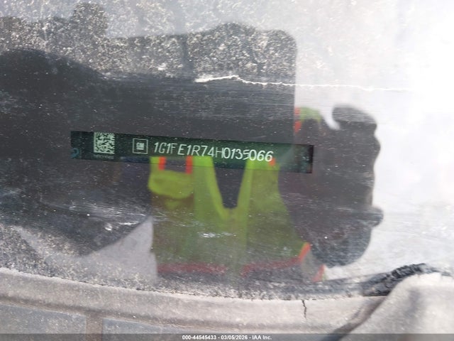 2017 CHEVROLET CAMARO 1G1FE1R74H0135066 Photo 8