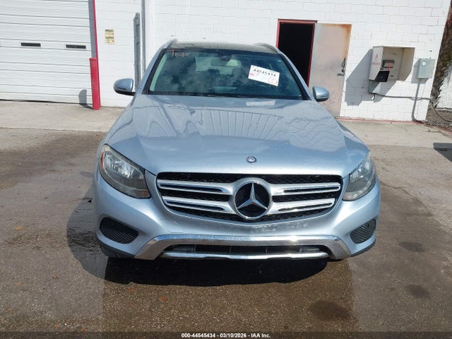 2017 Mercedes-benz Glc 300 მანქანა იყიდება აუქციონზე, vin: WDC0G4JBXHF194834, აუქციონის ნომერი: 44545434