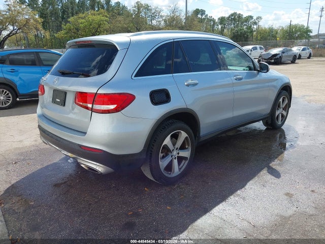 2017 MERCEDES-BENZ GLC 300 WDC0G4JBXHF194834 Photo 3