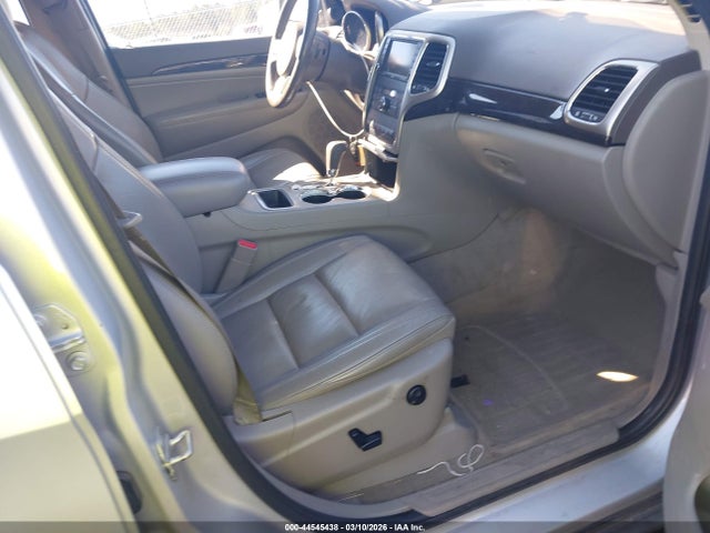 2011 JEEP GRAND CHEROKEE 1J4RR4GG4BC622362 Photo 4