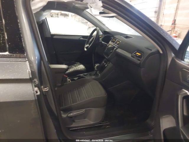 Продажа на аукционе авто 2024 Volkswagen Tiguan 2.0t S, vin: 3VVFB7AX6RM183571, номер лота: 44545441