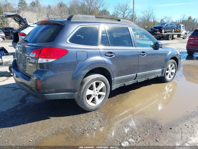 44545451 :رقم المزاد ، 4S4BRBCC8D3314334 vin ، 2013 Subaru Outback 2.5i Premium مزاد بيع