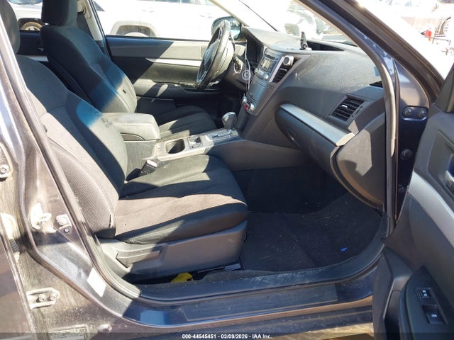 44545451 :رقم المزاد ، 4S4BRBCC8D3314334 vin ، 2013 Subaru Outback 2.5i Premium مزاد بيع
