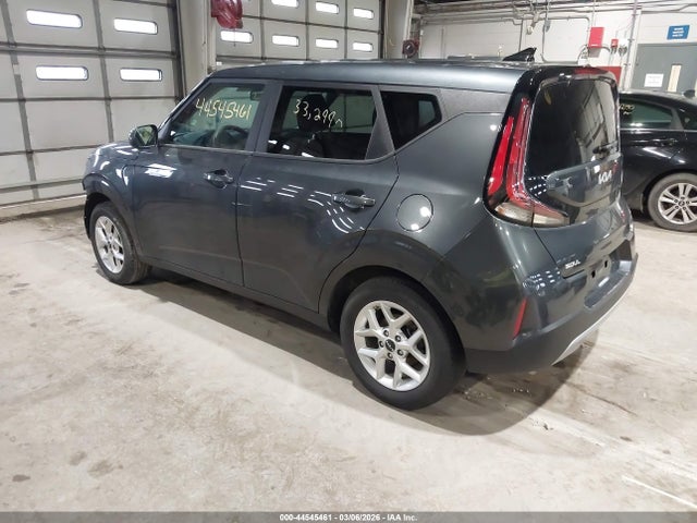 KIA SOUL LX 2023 KNDJ23AU0P7892415 Image 3