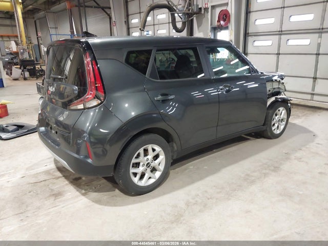 KIA SOUL LX 2023 KNDJ23AU0P7892415 Image 4
