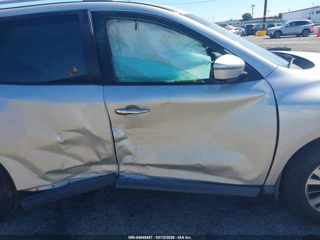 Nissan Pathfinder Sl 2017 5N1DR2MN7HC619399 Image 6