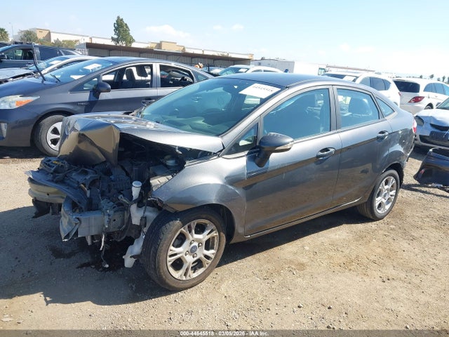 Ford FIESTA SE 2016 3FADP4BJ4GM133626 Image 2