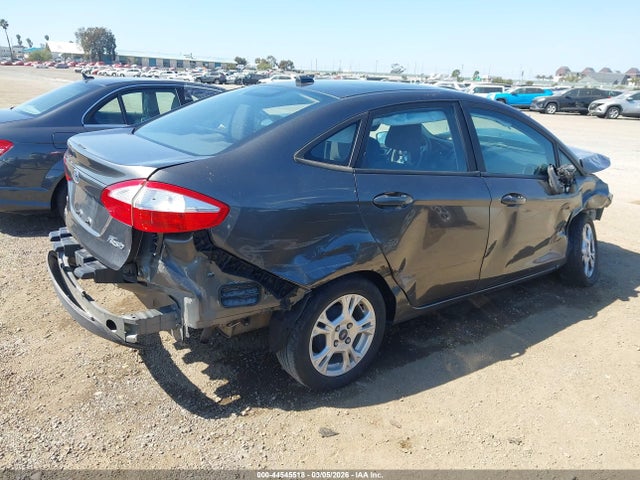 Ford FIESTA SE 2016 3FADP4BJ4GM133626 Image 4