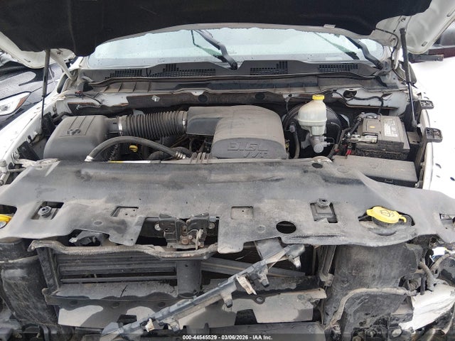 2015 RAM 1500 1C6RR7FG0FS701023 Photo 9