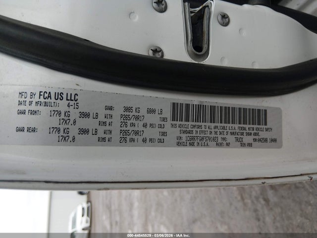 2015 RAM 1500 1C6RR7FG0FS701023 Photo 8