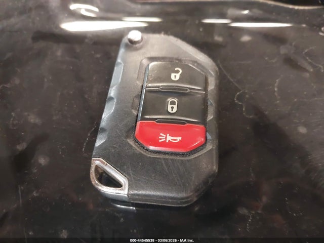 Auction sale of the 2019 Jeep Wrangler Unlimited Sport S 4x4, vin: 1C4HJXDN5KW624620, lot number: 44545538