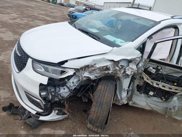 2021 Chrysler Pacifica Hybrid Touring L მანქანა იყიდება აუქციონზე, vin: 2C4RC1L74MR596965, აუქციონის ნომერი: 44545540
